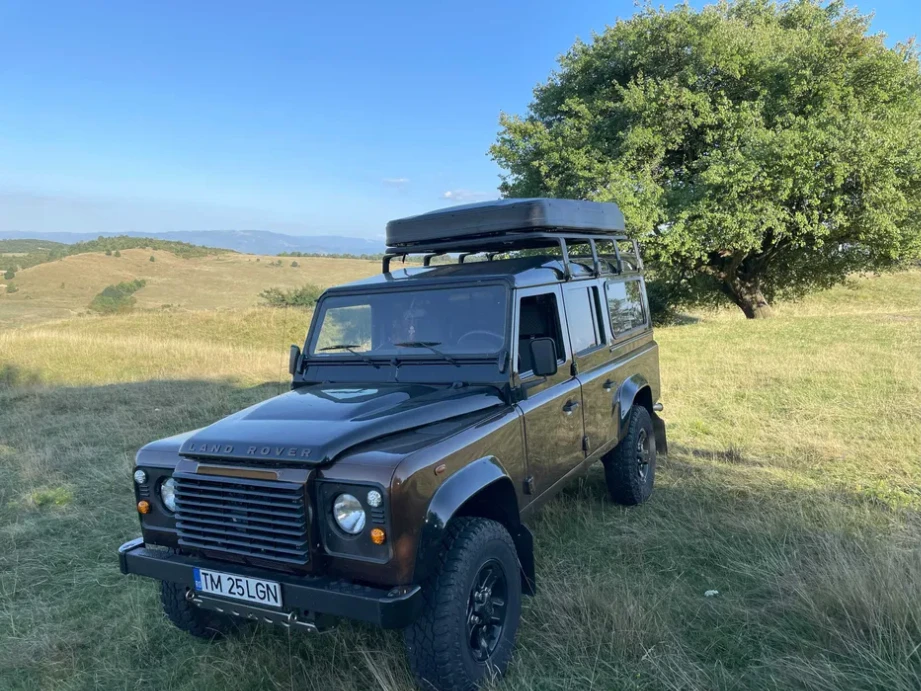 Land Rover Defender 110 2.2 tdci Puma 2012 7 locuri