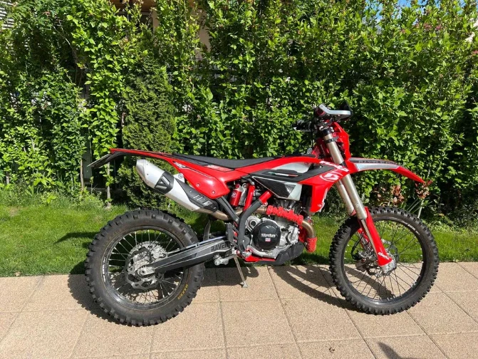 Enduro - Beta 390 RR 4T model 2023
