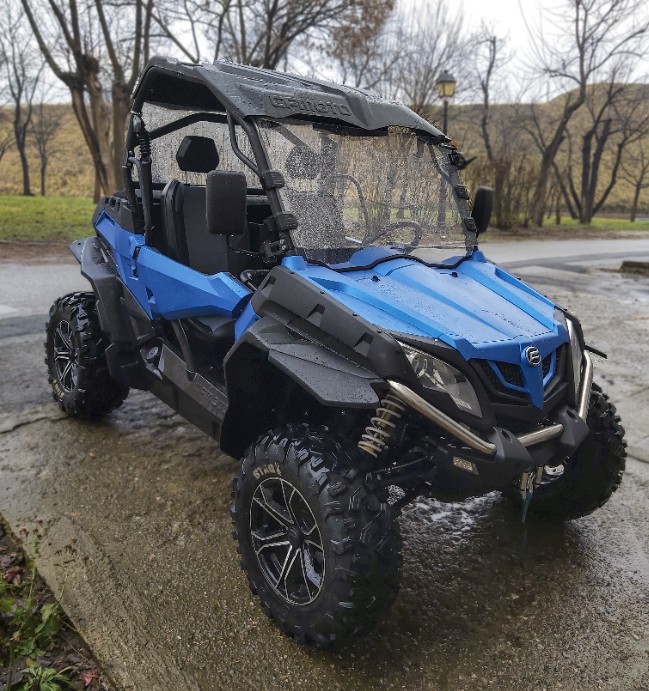 Vand CFMoto ZForce 1000, primul proprietar
