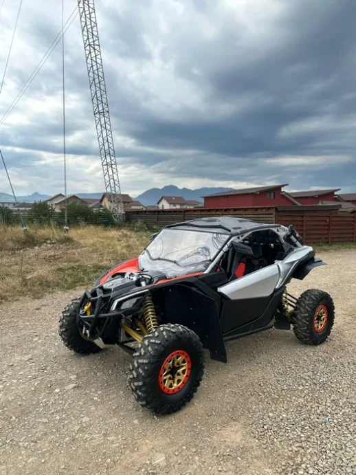 Can Am Maverick X3 XRS// 200CP// recent import // 1400 km/variante atv